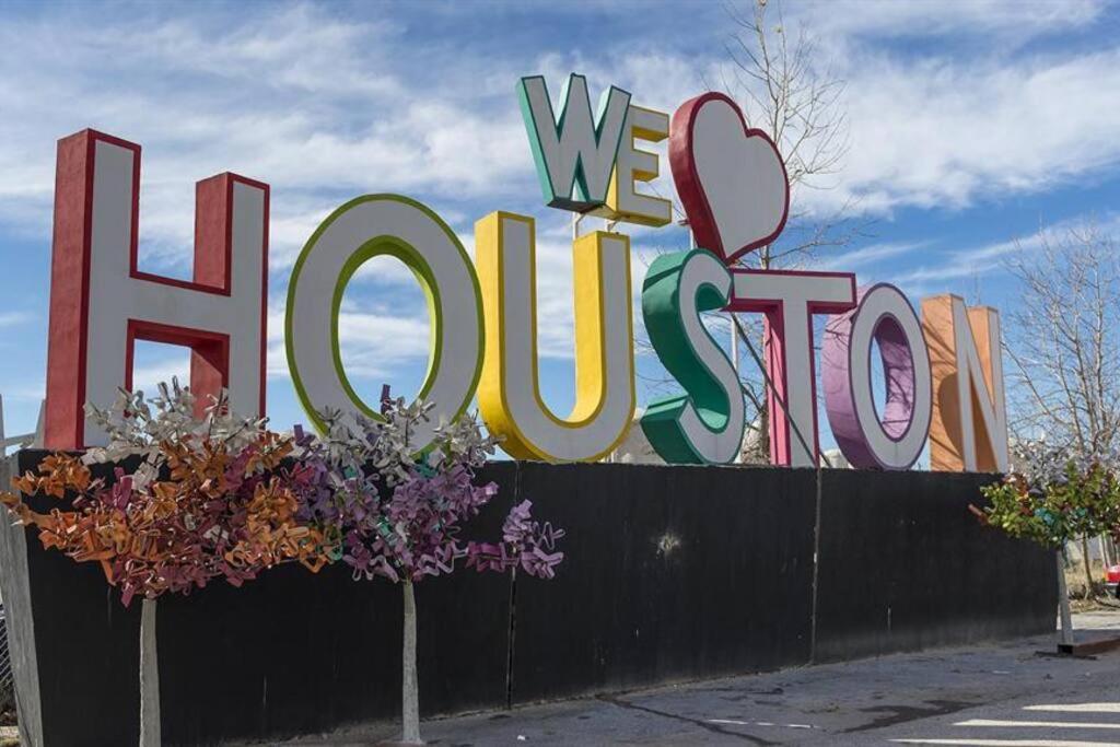 Casa Labella - Downtown Skyline Views - Sleeps 10 Houston Exterior foto